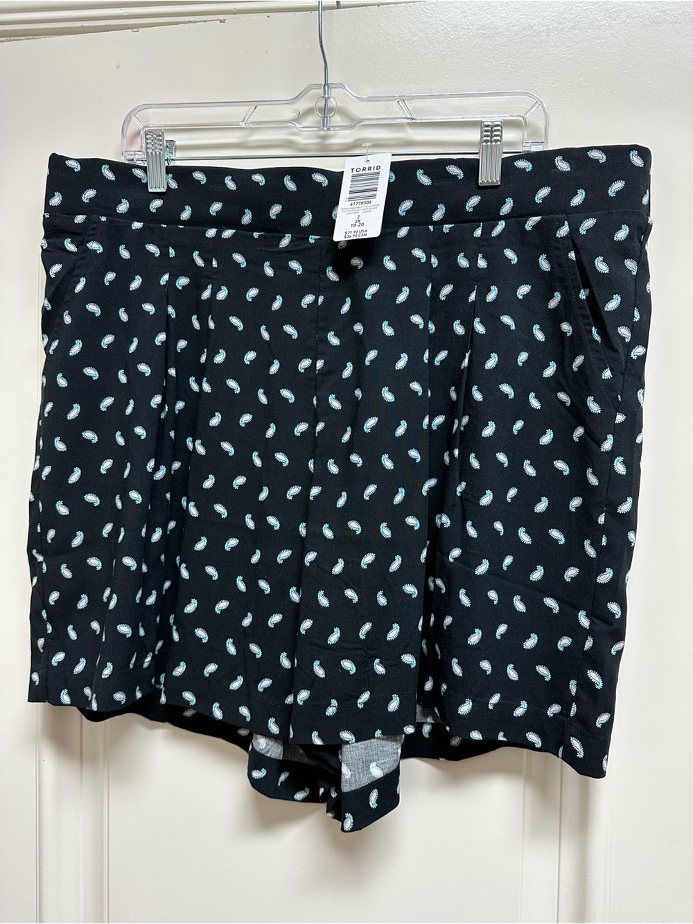 torrid Black Shorts with Light Blue Paisley Print, size 2, NWT